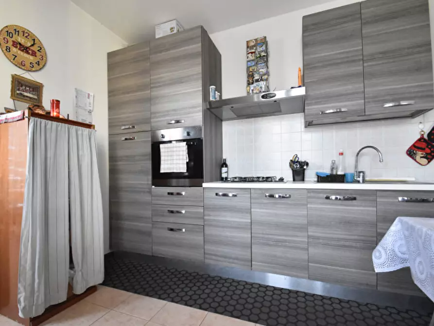 Immagine 9 di Appartamento in vendita  in Via degli Scaligeri 46 a Bussolengo