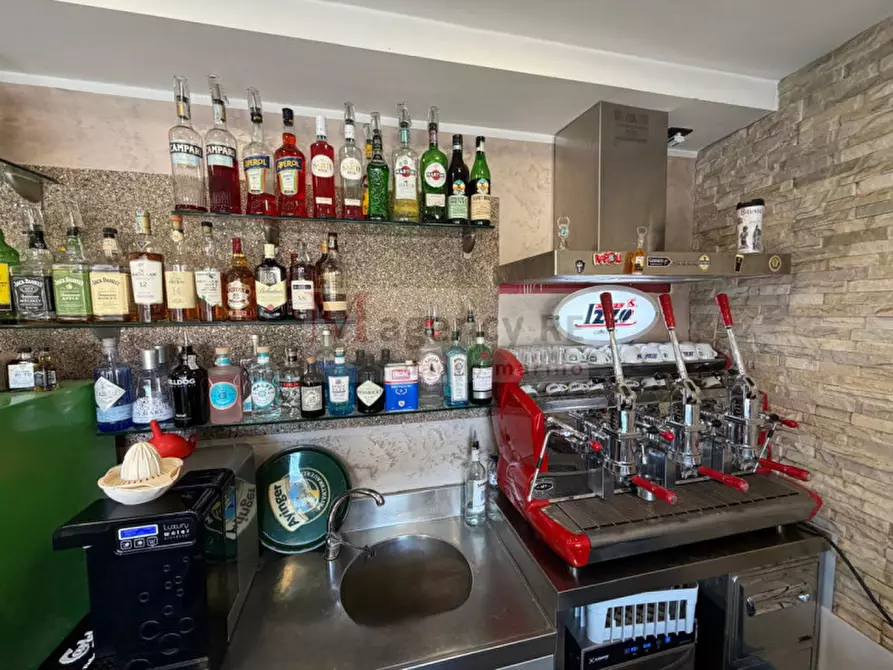 Immagine 6 di Attività commerciale in affitto  in Via Sottolume a Reggio Di Calabria