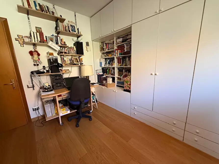 Immagine 36 di Appartamento in vendita  a Perugia