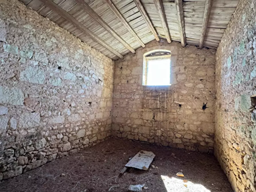 Immagine 17 di Villa in vendita  in Contrada Magazzinazzi km 9 a Ragusa