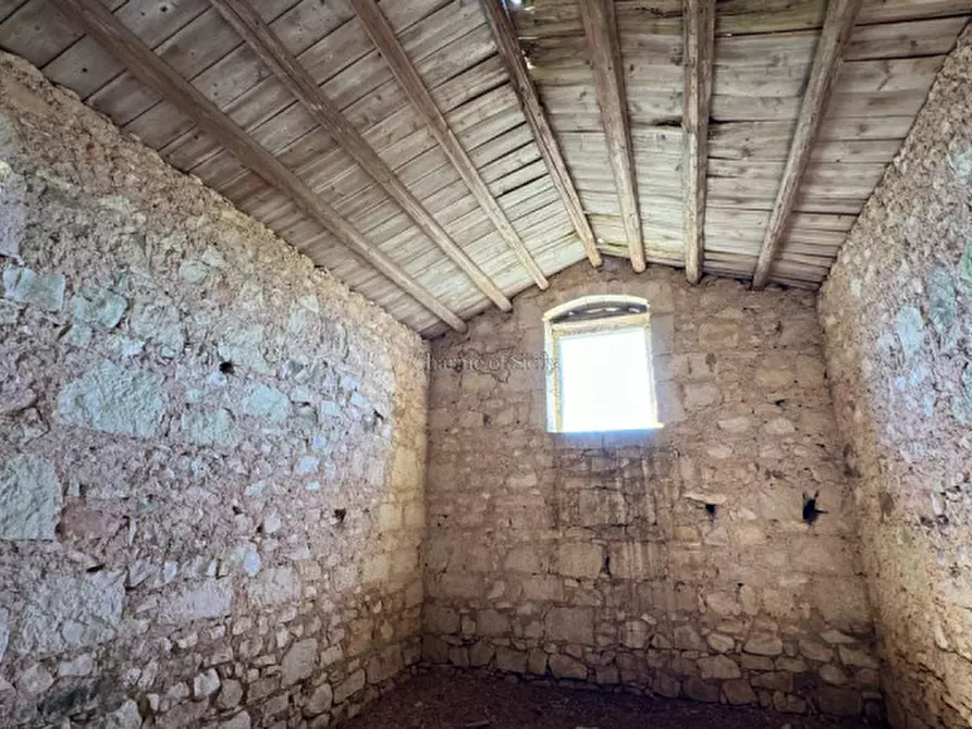 Immagine 24 di Villa in vendita  a Ragusa