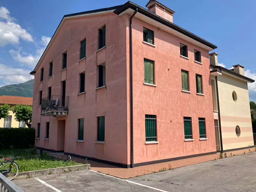 Immagine 1 di Appartamento in vendita  in Via Rio di Giavenale a Schio