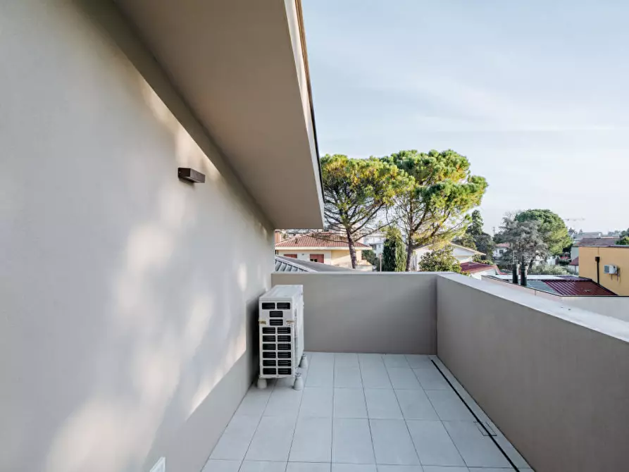 Immagine 26 di Casa quadrifamiliare in affitto  a Santarcangelo Di Romagna