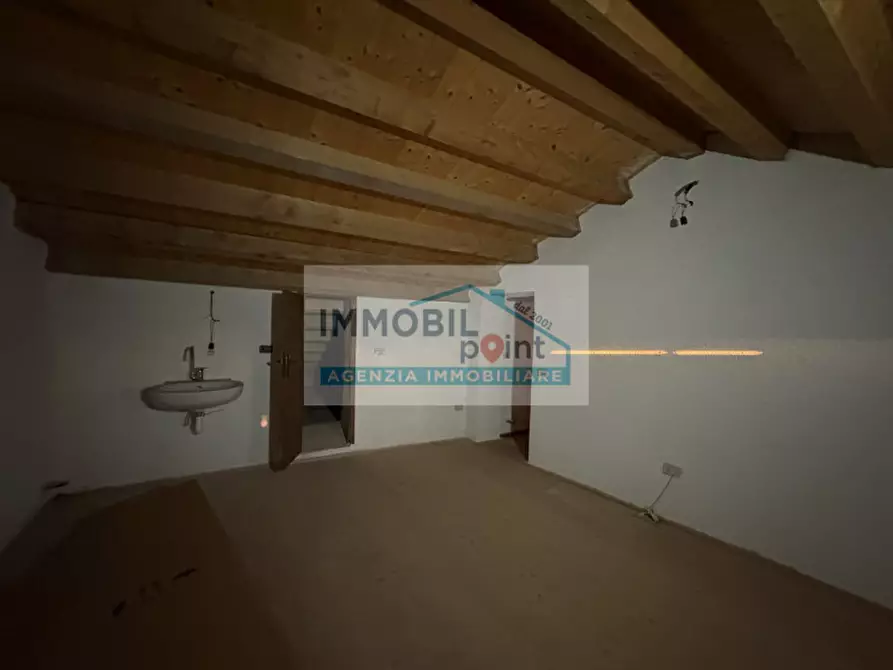 Immagine 13 di Casa bifamiliare in vendita  a Rovolon