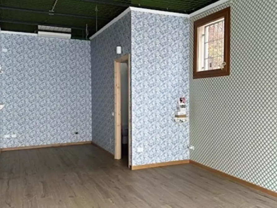 Immagine 4 di Negozio in vendita  in Via Antonio Gramsci a Cadoneghe