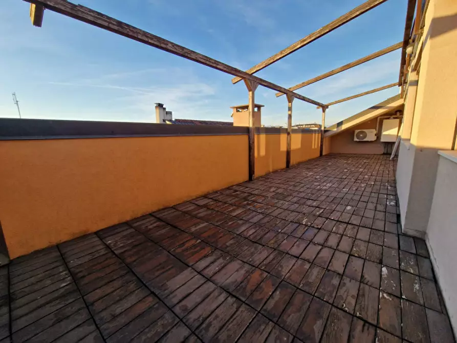 Immagine 31 di Appartamento in vendita  in Viale Battaglione Framarin a Vicenza