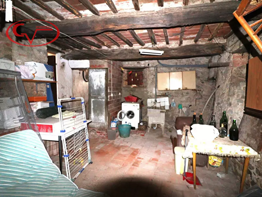 Immagine 27 di Rustico / casale in vendita  in Via di Moncioni a Montevarchi