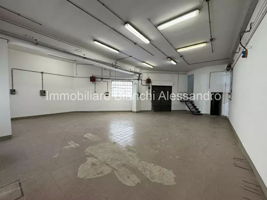 Immagine 4 di Laboratorio in vendita  in Via Francesco Datini a Firenze