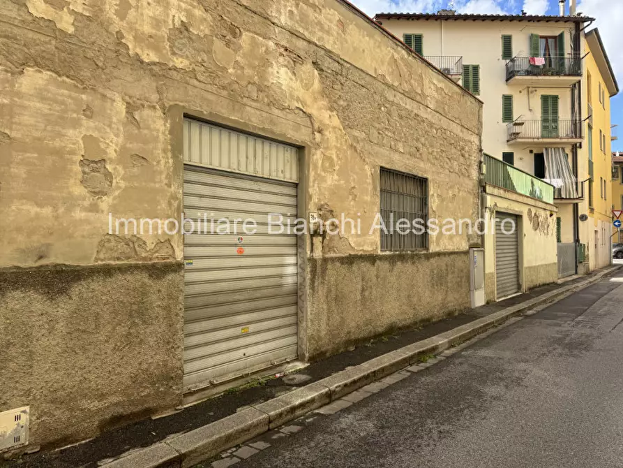 Immagine 10 di Laboratorio in vendita  in Via Francesco Datini a Firenze
