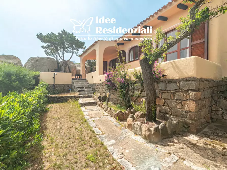 Immagine 9 di Villa in vendita  in punta sardegna porto rafael a Palau