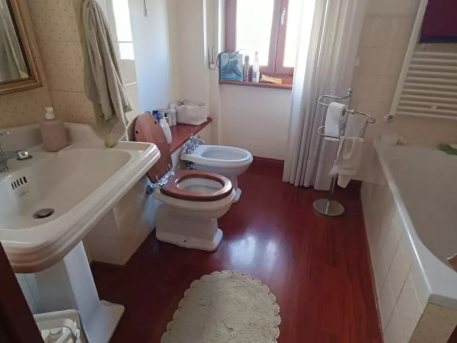 Immagine 17 di Appartamento in vendita  in VIALE ISTRA a Andria