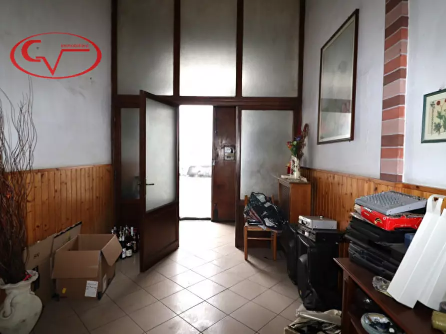 Immagine 8 di Villa in vendita  in Viale Armando Diaz a Montevarchi