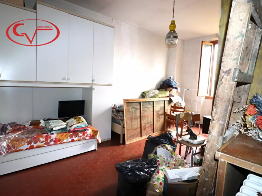 Immagine 23 di Villa in vendita  in Viale Armando Diaz a Montevarchi