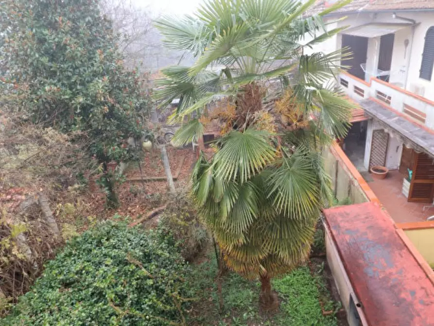 Immagine 33 di Villa in vendita  in Viale Armando Diaz a Montevarchi