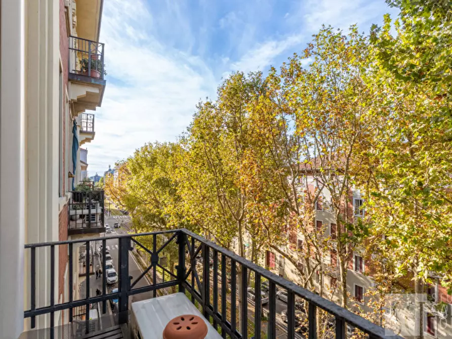 Immagine 20 di Appartamento in vendita  in via Giambellino, 67 a Milano