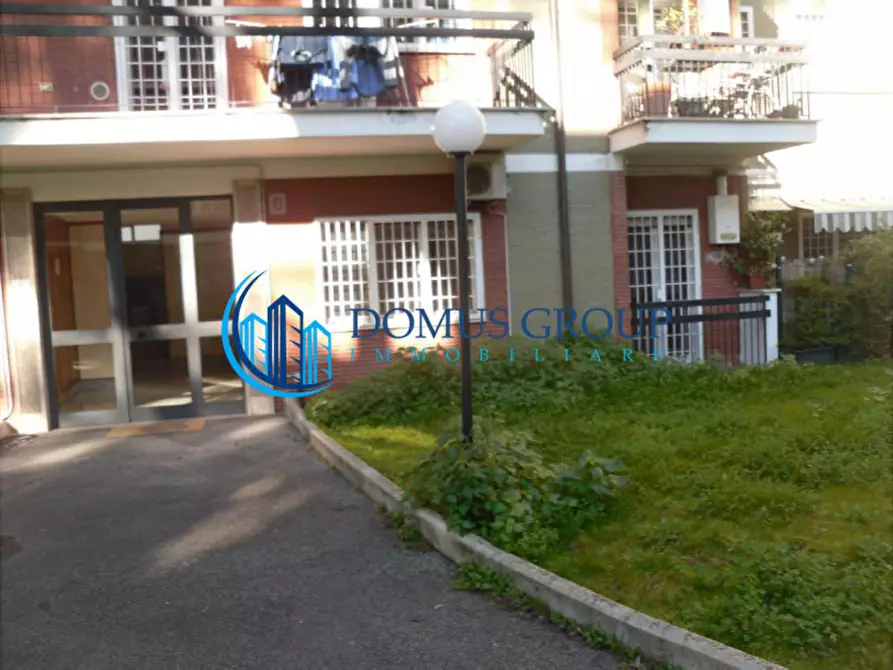 Immagine 2 di Appartamento in vendita  in Via Silvani Antonio a Roma