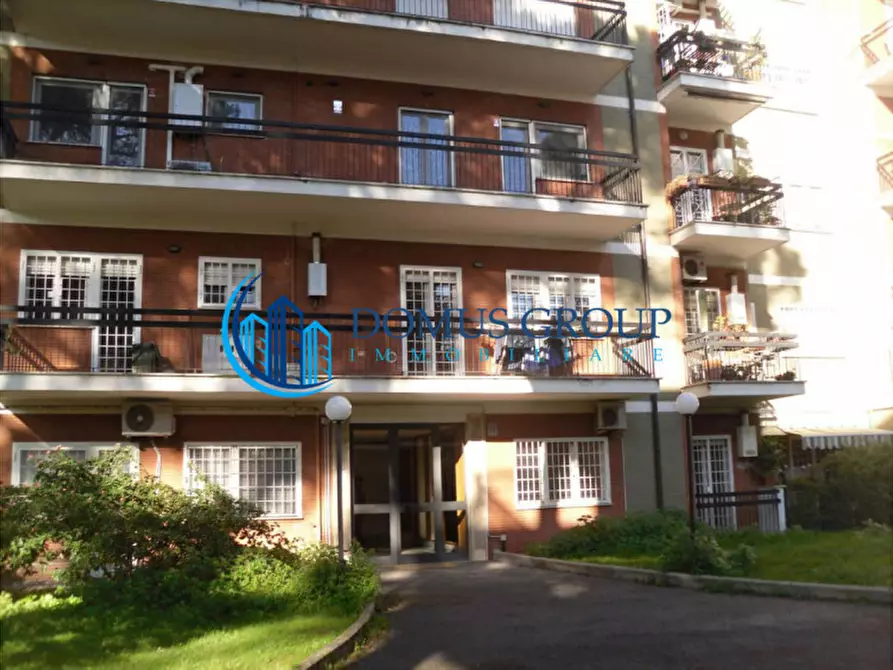 Immagine 17 di Appartamento in vendita  in Via Silvani Antonio a Roma