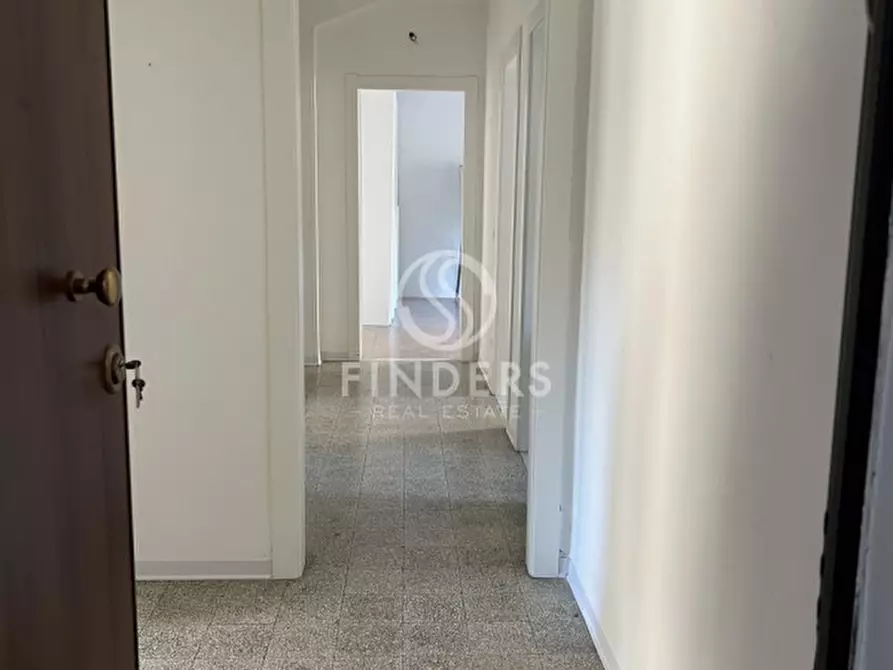 Immagine 2 di Appartamento in vendita  in Via Salita Zerbi Traversa I 12 a Reggio Di Calabria