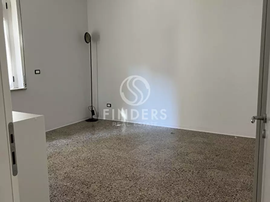 Immagine 10 di Appartamento in vendita  in Via Salita Zerbi Traversa I 12 a Reggio Di Calabria