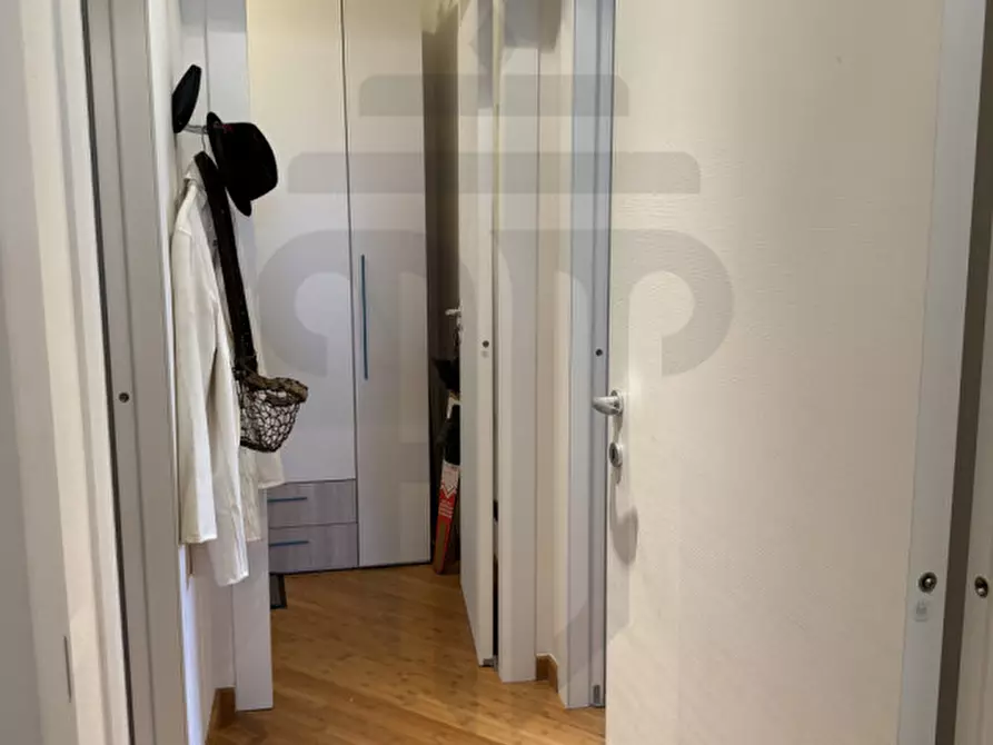 Immagine 18 di Appartamento in vendita  in Via Gardesana 1215 a Torri Del Benaco