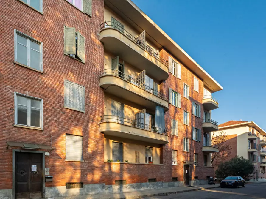 Immagine 4 di Appartamento in vendita  in Via Guido Cavalcanti 6 a Torino