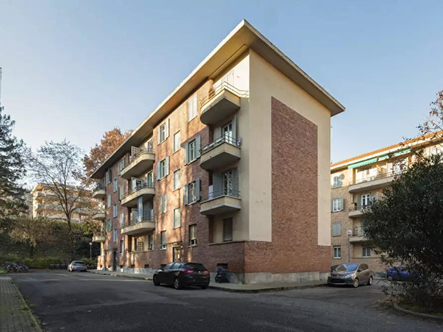 Immagine 5 di Appartamento in vendita  in Via Guido Cavalcanti 6 a Torino