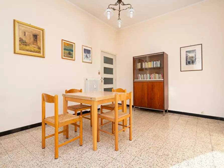 Immagine 9 di Appartamento in vendita  in Via Guido Cavalcanti 6 a Torino