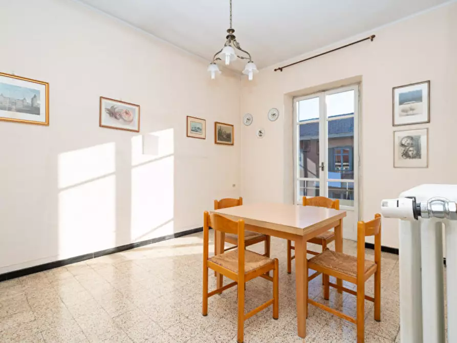 Immagine 11 di Appartamento in vendita  in Via Guido Cavalcanti 6 a Torino