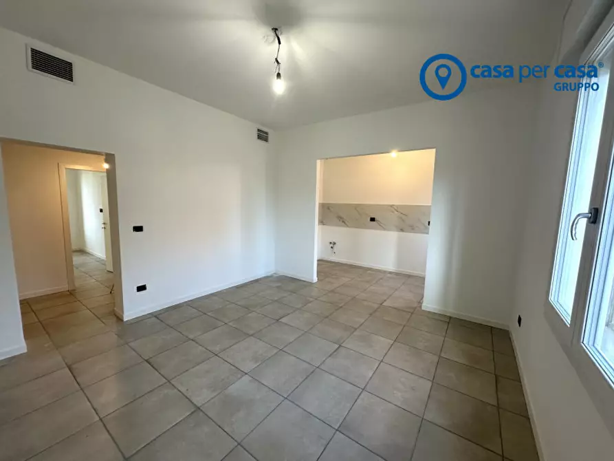 Immagine 1 di Appartamento in vendita  in Via Peschiera 4 a Rovigo
