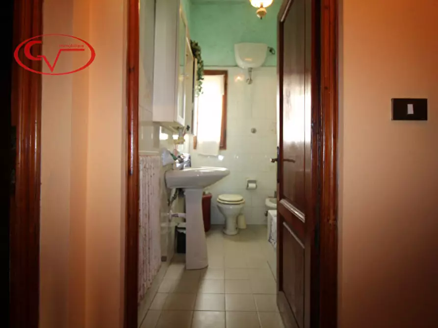 Immagine 6 di Appartamento in vendita  in Via Calamandrei a San Giovanni Valdarno