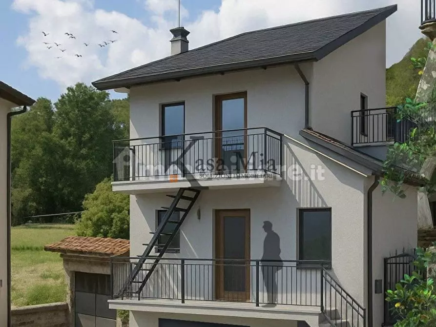 Immagine 1 di Casa indipendente in vendita  in Via Goffredo Mameli 4 a Cuorgnè