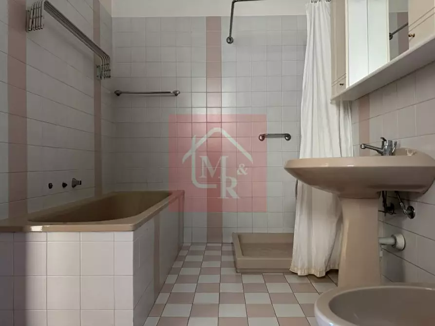 Immagine 39 di Appartamento in vendita  in Piazza del Popolo 5 a Torviscosa