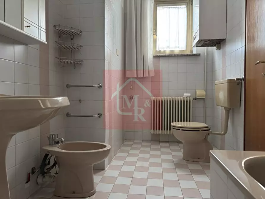 Immagine 40 di Appartamento in vendita  in Piazza del Popolo 5 a Torviscosa