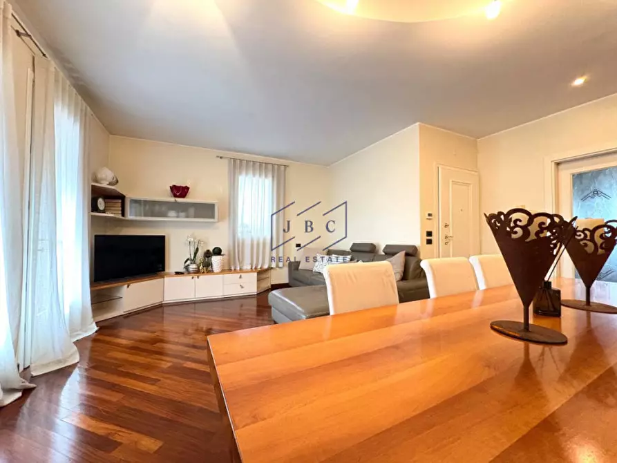 Immagine 3 di Attico in vendita  in Via XXIV Maggio a Ormelle