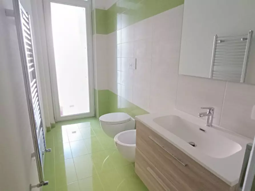 Immagine 4 di Appartamento in vendita  in Via Trani a Andria