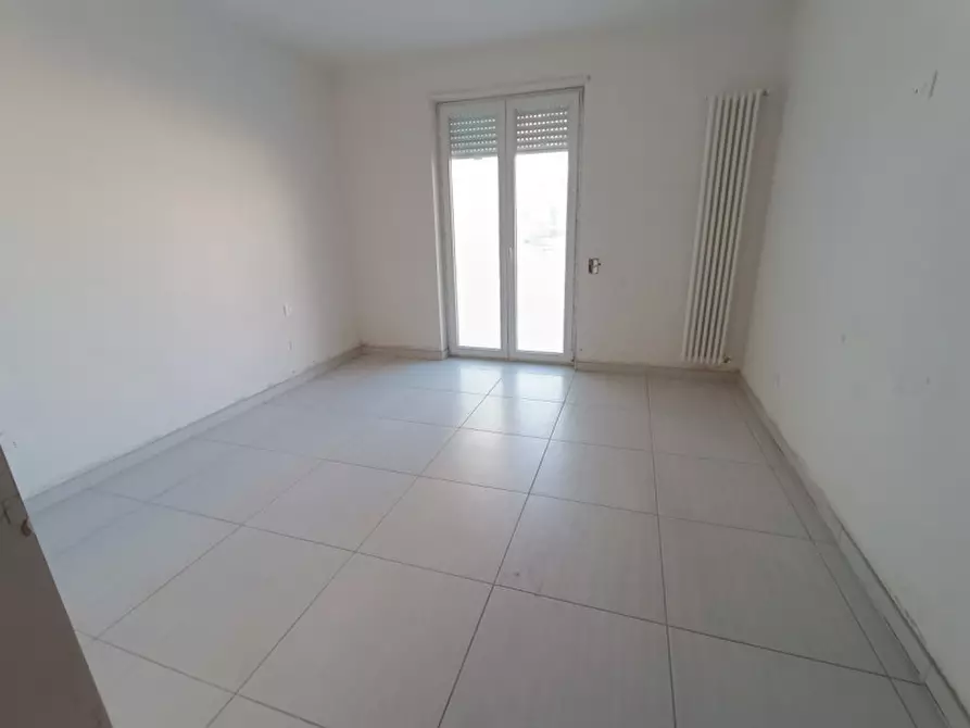 Immagine 8 di Appartamento in vendita  in Via Trani a Andria