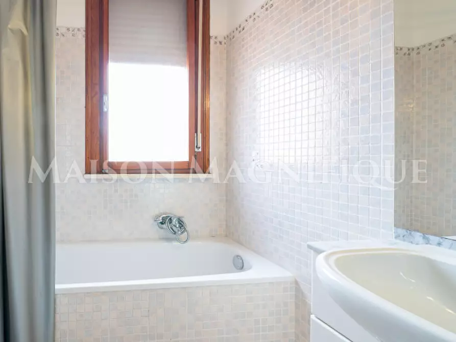 Immagine 18 di Appartamento in vendita  in Via Belriguardo a Ferrara