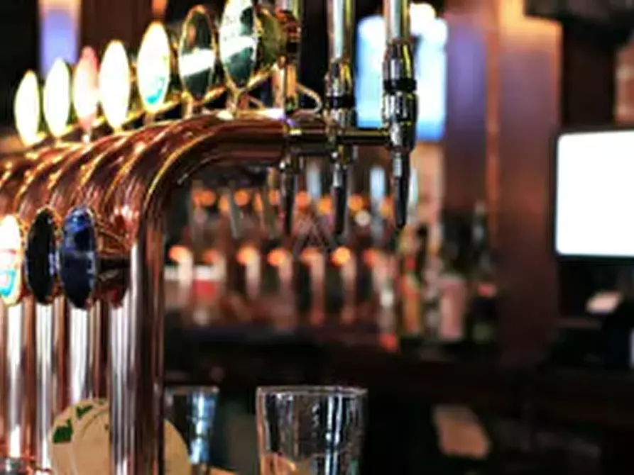 Immagine 1 di Negozio in vendita  in Contrà Nodari a Camposampiero