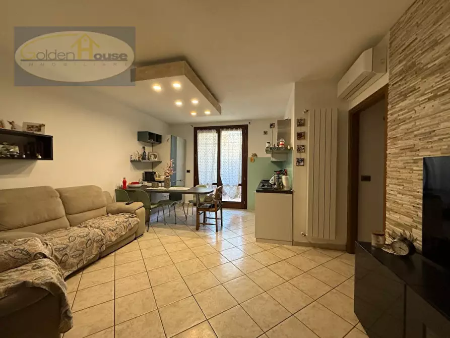 Immagine 4 di Appartamento in vendita  in Via Giacomo Leopardi 2 a Argenta