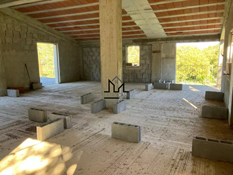 Immagine 5 di Villa in vendita  a Corleone