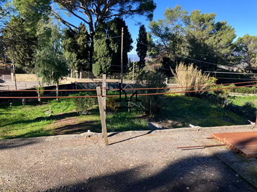 Immagine 17 di Villa in vendita  a Corleone