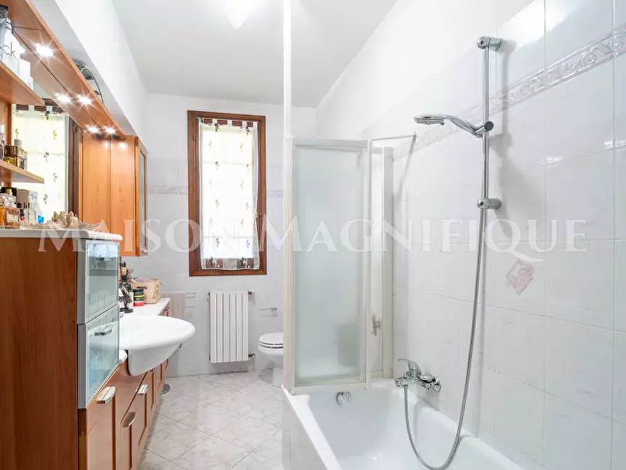 Immagine 13 di Villetta a schiera in vendita  in Via Redipuglia 7 a Comacchio