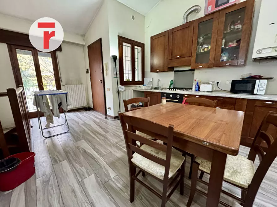 Immagine 1 di Appartamento in vendita  in via filottrano a Padova