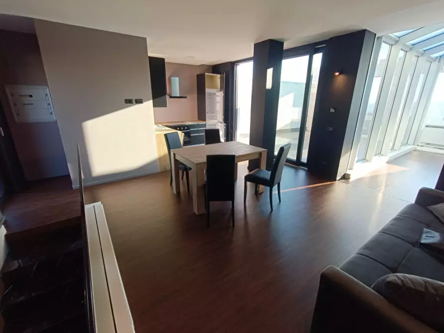 Immagine 12 di Attico in affitto  a Andria