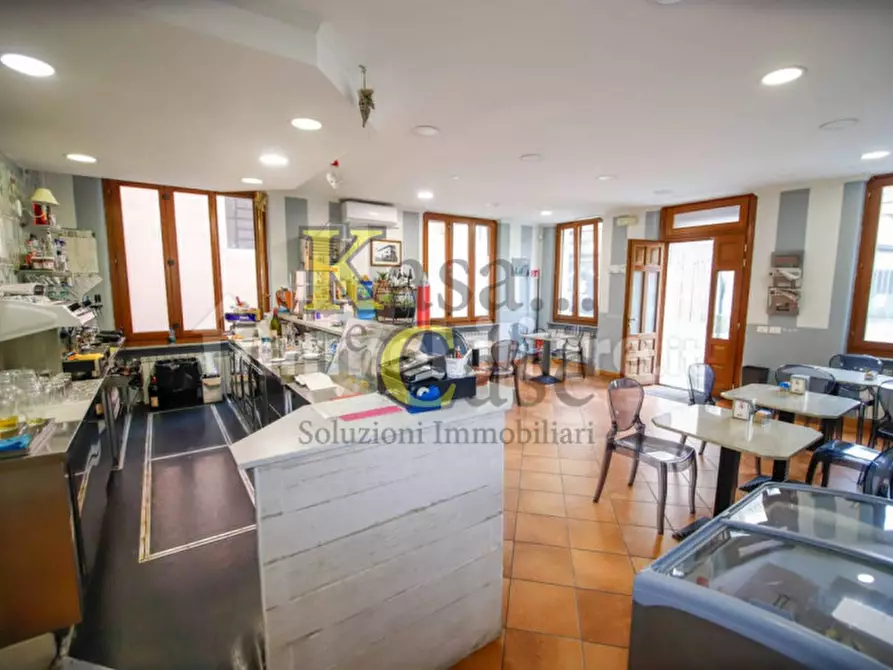 Immagine 4 di Attività commerciale in vendita  in via garibaldi n. 74 a Mazzè