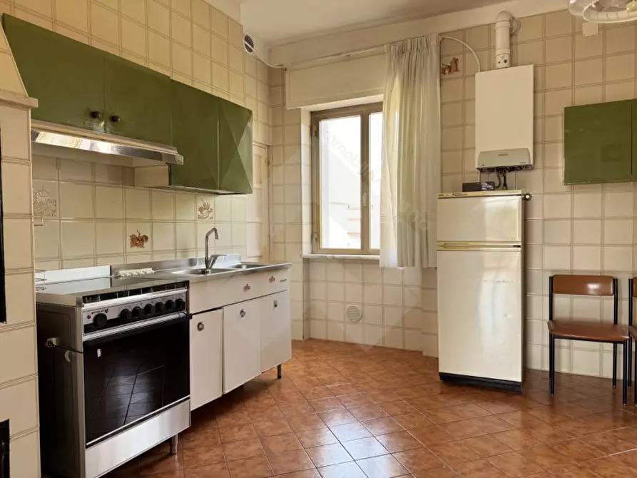 Immagine 10 di Appartamento in vendita  a Andria