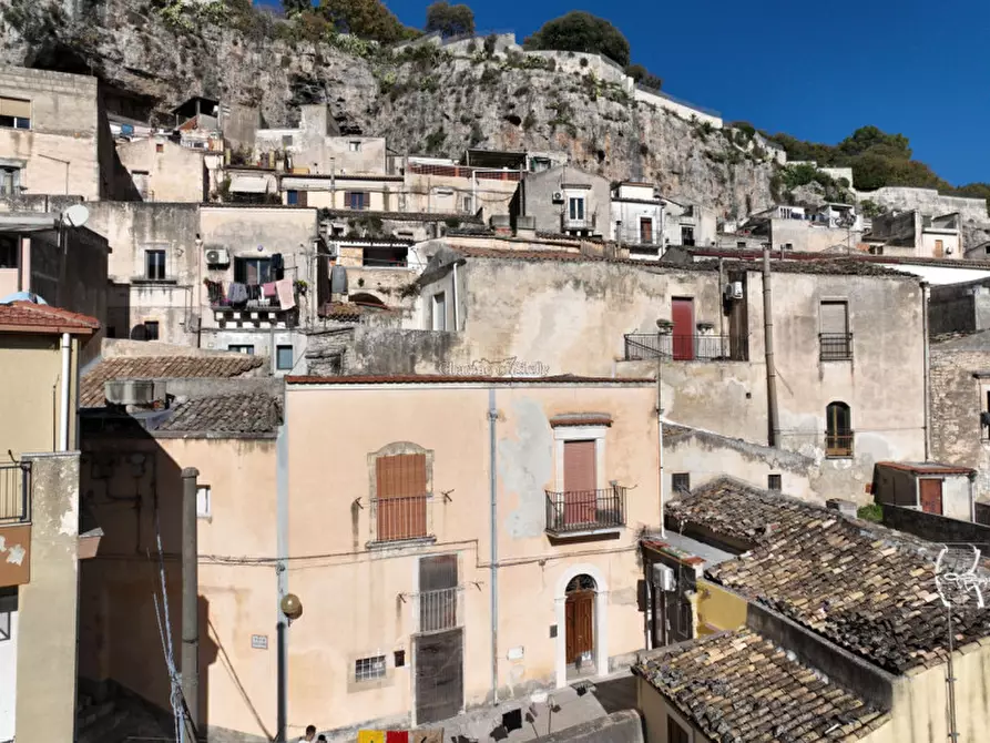 Immagine 2 di Casa indipendente in vendita  in Vicolo Zaccaria a Modica