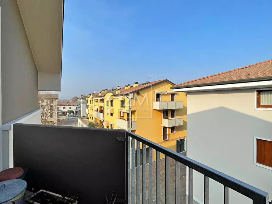 Immagine 25 di Appartamento in vendita  in Via Marsala a Villafranca Di Verona