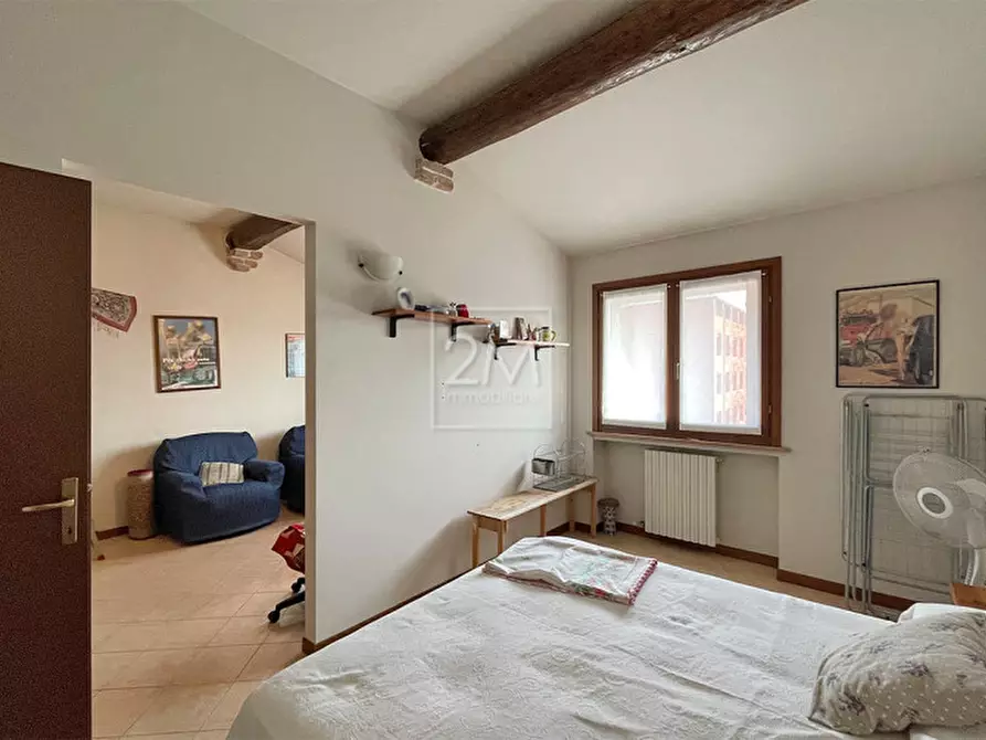 Immagine 30 di Appartamento in vendita  in Via Marsala a Villafranca Di Verona