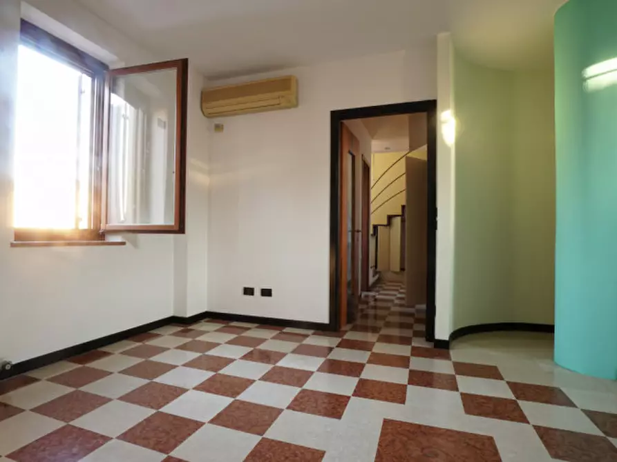 Immagine 10 di Appartamento in vendita  a Soave